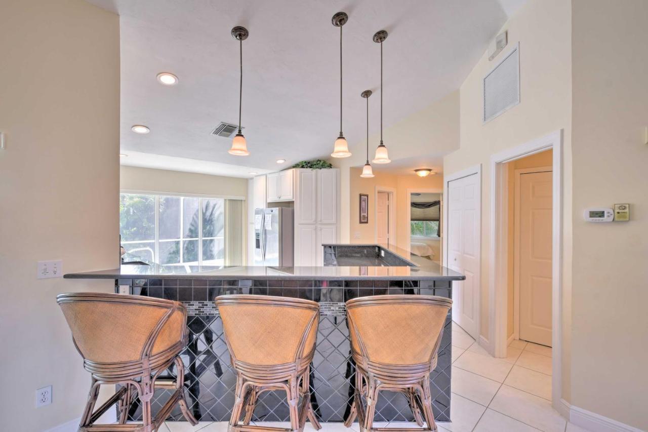 Canalfront Home With Private Saltwater Pool! Marco Island Eksteriør bilde